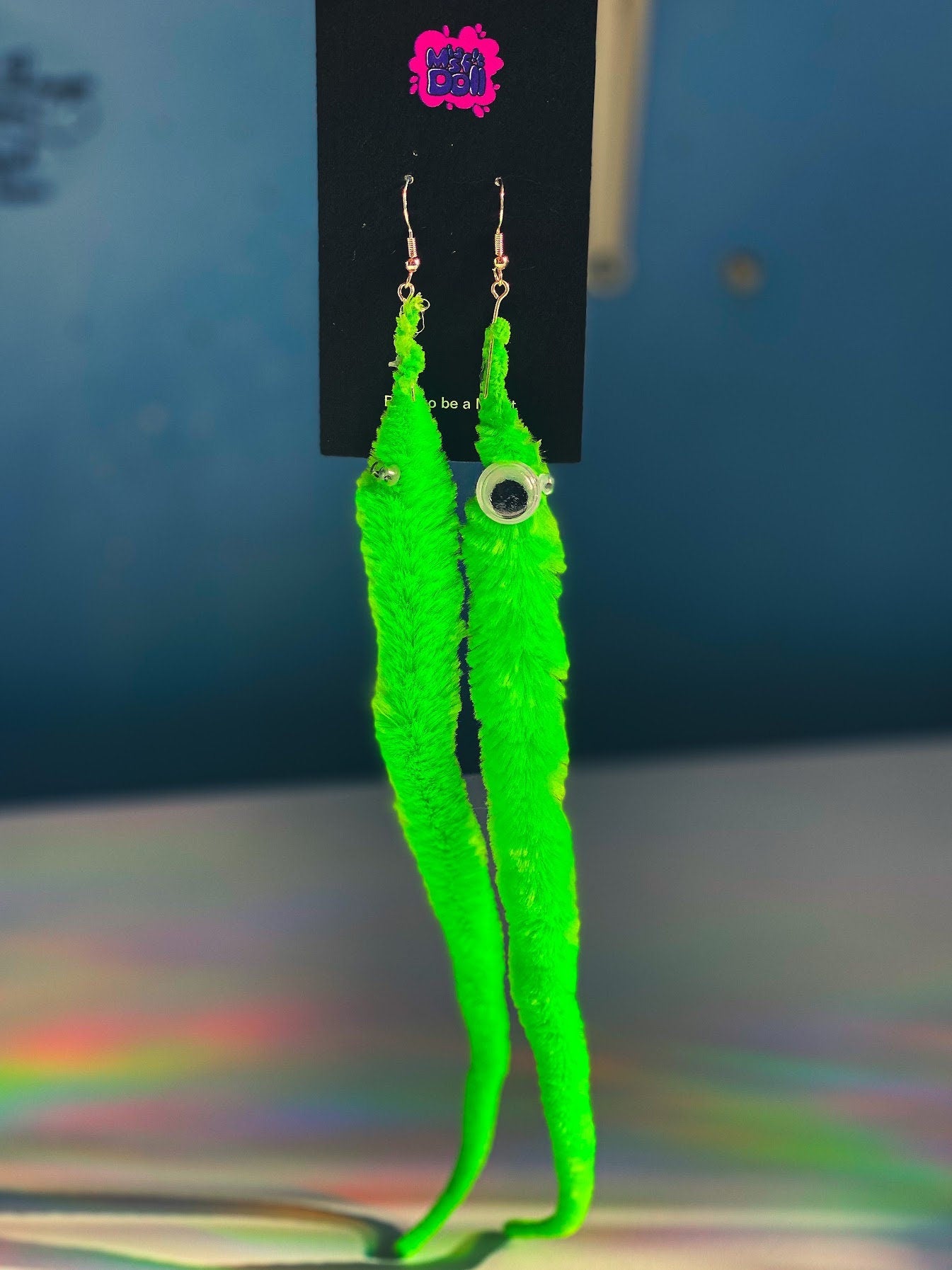 DUH Green Gr00vy Woerms Pet Earrings
